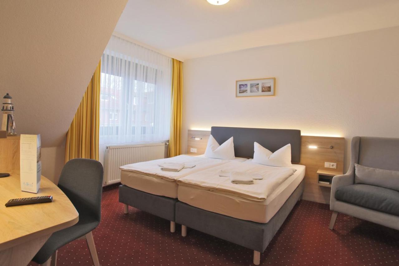 Hotel & Restaurant Am Wasser Бреґе Екстер'єр фото