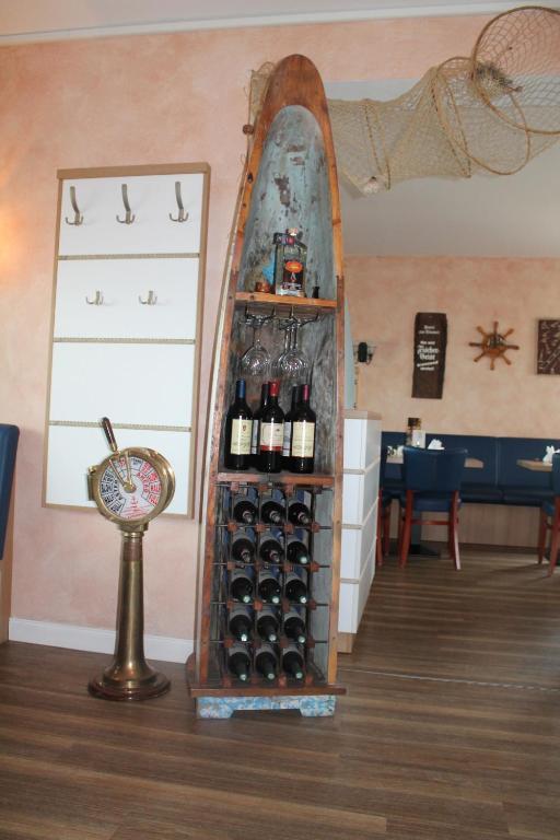 Hotel & Restaurant Am Wasser Бреґе Екстер'єр фото